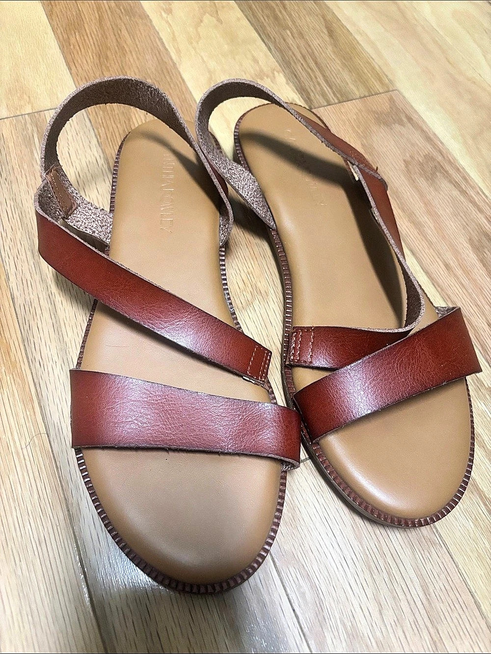 Naturalizer Women's Brown Strappy Sandals